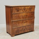 677143 Chest of drawers